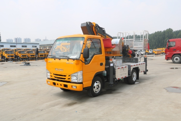 GK30高空作業(yè)車（慶鈴底盤）